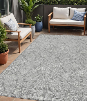 Homeroots 3' Artichoke Green Floral Area Rug - Washable, Durable, Perfect For Indoor & Outdoor Spaces! 5' X 8' Polyester 594630