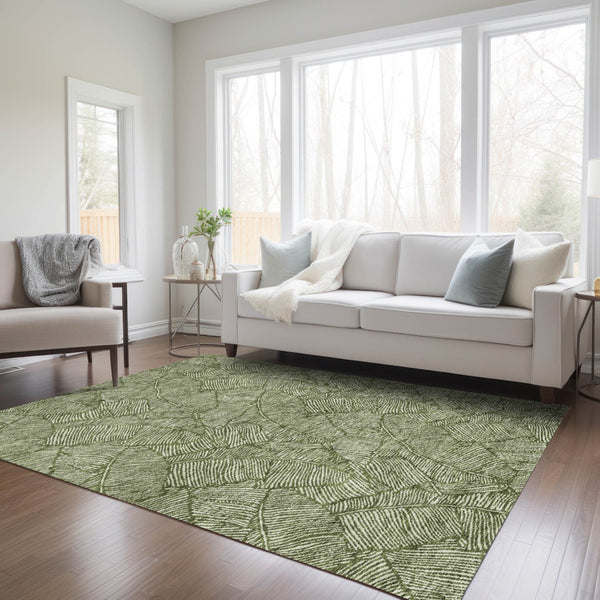 Homeroots 3' Artichoke Green Floral Area Rug - Washable, Durable, Perfect For Indoor & Outdoor Spaces! 5' X 8' Polyester 594648