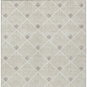 Homeroots 3' Beige And Ivory Geometric Washable Area Rug For Indoor And Outdoor Spaces - Durable Design 3' X 5' Polyester 594677