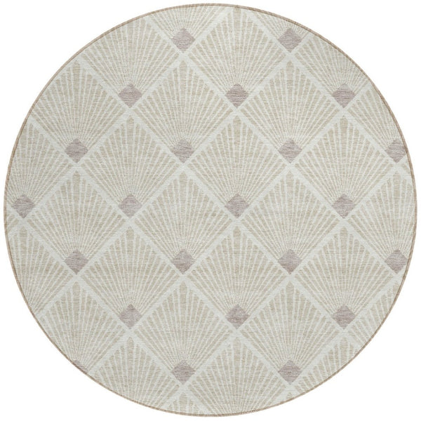 Homeroots 3' Beige And Ivory Geometric Washable Area Rug For Indoor And Outdoor Spaces - Durable Design 8' Round Polyester 594679