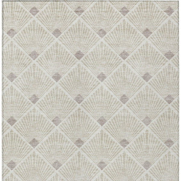 Homeroots 3' Beige And Ivory Geometric Washable Area Rug For Indoor And Outdoor Spaces - Durable Design 8' X 10' Polyester 594680