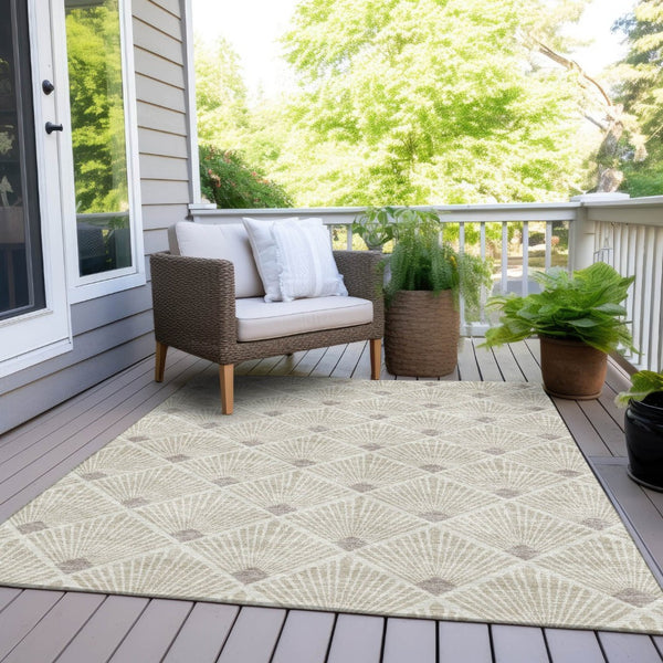 HomeRoots 9' X 12' Beige and Ivory Geometric Area Rug - Stylish, Washable, Indoor/Outdoor, Durable & Versatile 594681