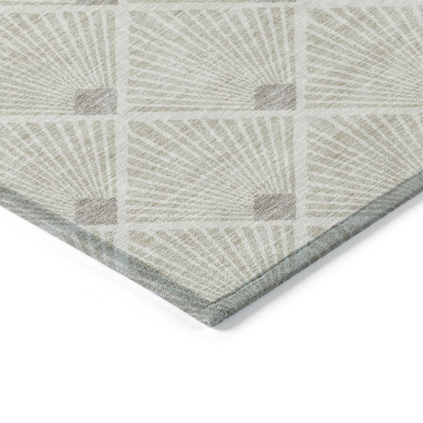 HomeRoots 9' X 12' Beige and Ivory Geometric Area Rug - Stylish, Washable, Indoor/Outdoor, Durable & Versatile 594681