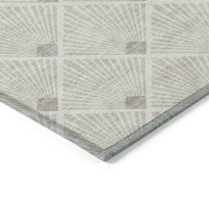 Homeroots 3' Beige And Ivory Geometric Washable Area Rug For Indoor And Outdoor Spaces - Durable Design 10' X 14' Polyester 594682