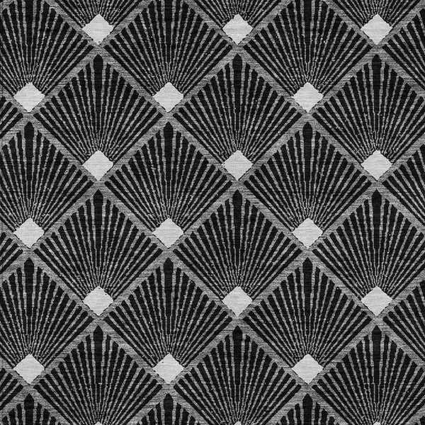 Homeroots 3' Beige And Ivory Geometric Washable Area Rug For Indoor And Outdoor Spaces - Durable Design 5' X 8' Polyester 594684