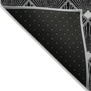 Homeroots 3' Beige And Ivory Geometric Washable Area Rug For Indoor And Outdoor Spaces - Durable Design 8' X 10' Polyester 594686