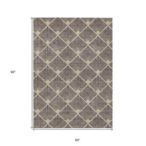 Homeroots 3' Beige And Ivory Geometric Washable Area Rug For Indoor And Outdoor Spaces - Durable Design 5' X 8' Polyester 594696