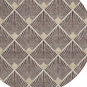 Homeroots 3' Beige And Ivory Geometric Washable Area Rug For Indoor And Outdoor Spaces - Durable Design 8' Round Polyester 594697