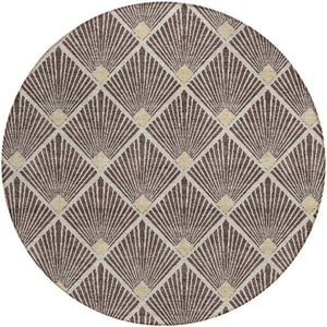 Homeroots 3' Beige And Ivory Geometric Washable Area Rug For Indoor And Outdoor Spaces - Durable Design 8' Round Polyester 594697