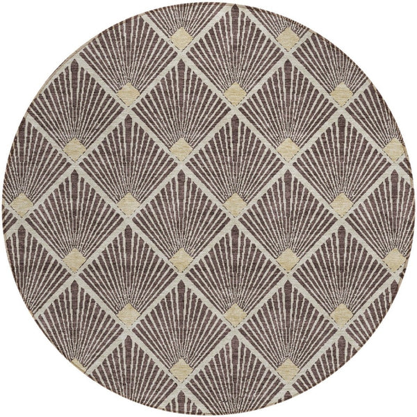 Homeroots 3' Beige And Ivory Geometric Washable Area Rug For Indoor And Outdoor Spaces - Durable Design 8' Round Polyester 594697