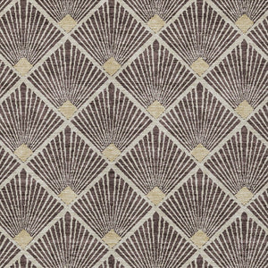 Homeroots 3' Beige And Ivory Geometric Washable Area Rug For Indoor And Outdoor Spaces - Durable Design 8' X 10' Polyester 594698