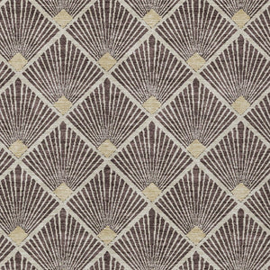 Homeroots 3' Beige And Ivory Geometric Washable Area Rug For Indoor And Outdoor Spaces - Durable Design 10' X 14' Polyester 594700