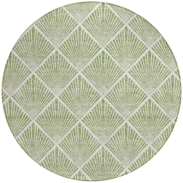 Homeroots 3' Beige And Ivory Geometric Washable Area Rug For Indoor And Outdoor Spaces - Durable Design 8' Round Polyester 594703
