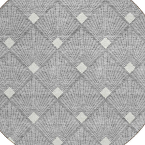Homeroots 3' Beige And Ivory Geometric Washable Area Rug For Indoor And Outdoor Spaces - Durable Design 8' Round Polyester 594709