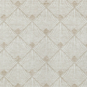 Homeroots 3' Beige And Ivory Geometric Washable Area Rug For Indoor And Outdoor Spaces - Durable Design 5' X 8' Polyester 594714