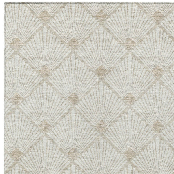 Homeroots 3' Beige And Ivory Geometric Washable Area Rug For Indoor And Outdoor Spaces - Durable Design 8' X 10' Polyester 594716
