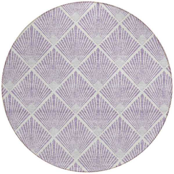 Homeroots 3' Beige And Ivory Geometric Washable Area Rug For Indoor And Outdoor Spaces - Durable Design 8' Round Polyester 594721