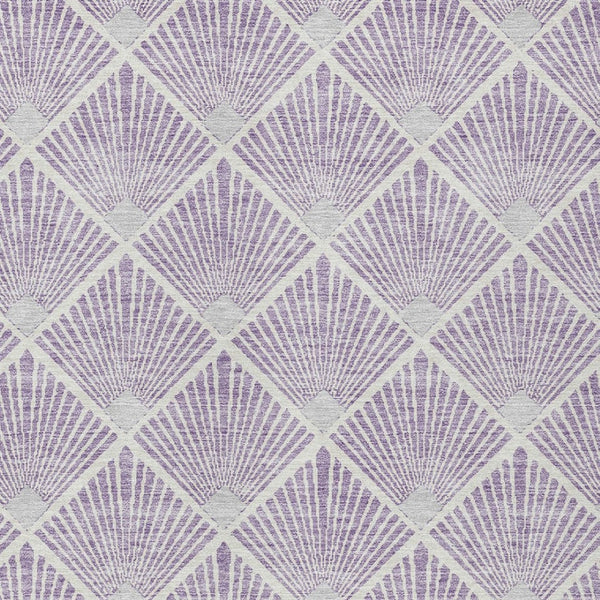 Homeroots 3' Beige And Ivory Geometric Washable Area Rug For Indoor And Outdoor Spaces - Durable Design 8' X 10' Polyester 594722