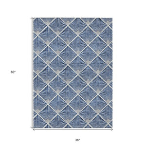 Homeroots 3' Beige And Ivory Geometric Washable Area Rug For Indoor And Outdoor Spaces - Durable Design 3' X 5' Polyester 594725