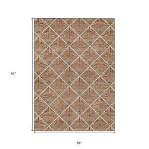 Homeroots 3' Beige And Ivory Geometric Washable Area Rug For Indoor And Outdoor Spaces - Durable Design 3' X 5' Polyester 594737