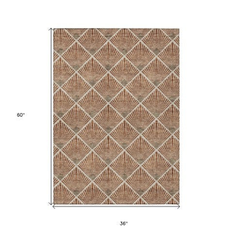 Homeroots 3' Beige And Ivory Geometric Washable Area Rug For Indoor And Outdoor Spaces - Durable Design 3' X 5' Polyester 594737