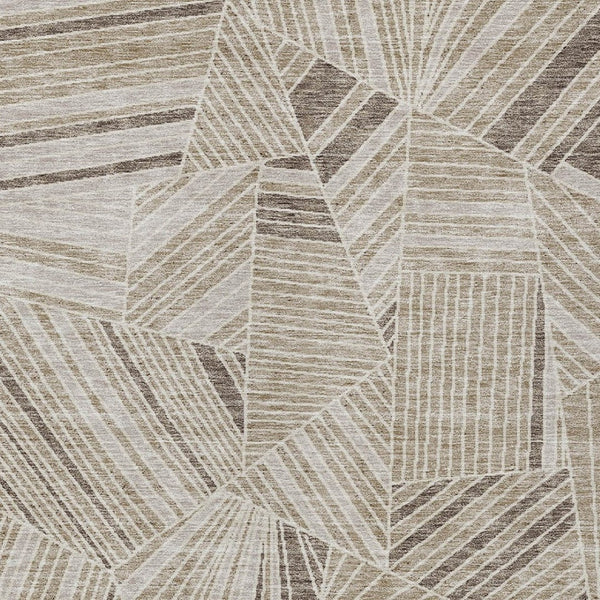 Homeroots 3' Stylish Geometric Beige Brown And Ivory Washable Area Rug For Indoor And Outdoor Spaces 3' X 5' Polyester 594749