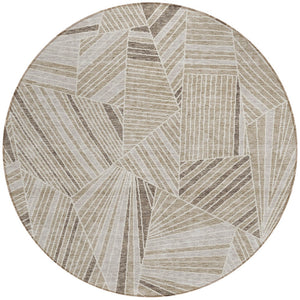 Homeroots 3' Stylish Geometric Beige Brown And Ivory Washable Area Rug For Indoor And Outdoor Spaces 8' Round Polyester 594751