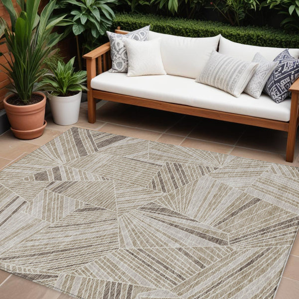 Homeroots 3' Stylish Geometric Beige Brown And Ivory Washable Area Rug For Indoor And Outdoor Spaces 8' X 10' Polyester 594752
