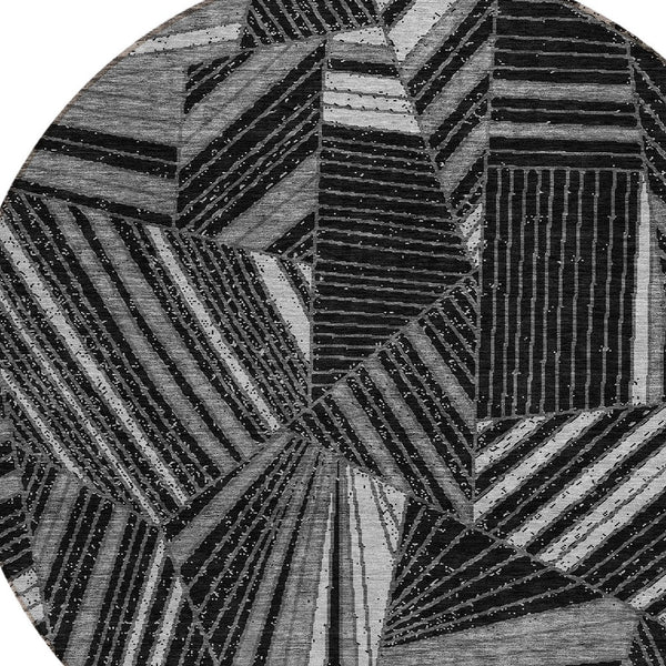 Homeroots 3' Stylish Geometric Beige Brown And Ivory Washable Area Rug For Indoor And Outdoor Spaces 8' Round Polyester 594757