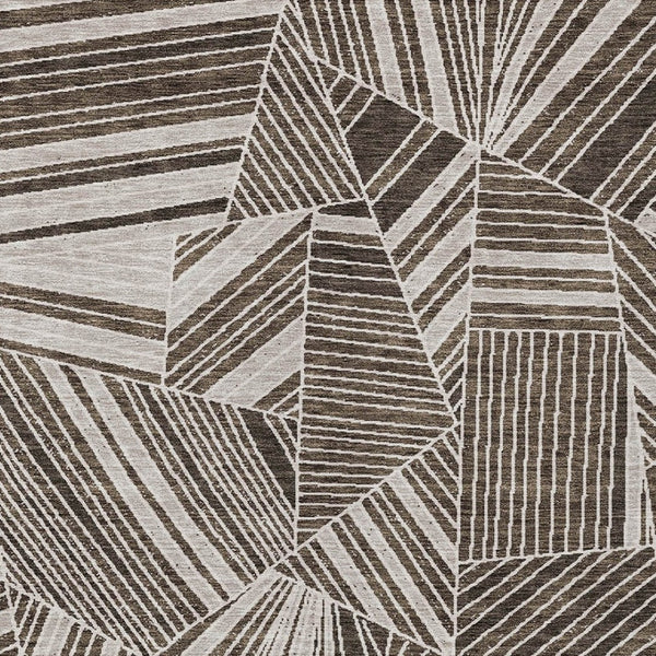 Homeroots 3' Stylish Geometric Beige Brown And Ivory Washable Area Rug For Indoor And Outdoor Spaces 3' X 5' Polyester 594761