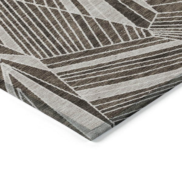 Homeroots 3' Stylish Geometric Beige Brown And Ivory Washable Area Rug For Indoor And Outdoor Spaces 9' X 12' Polyester 594765