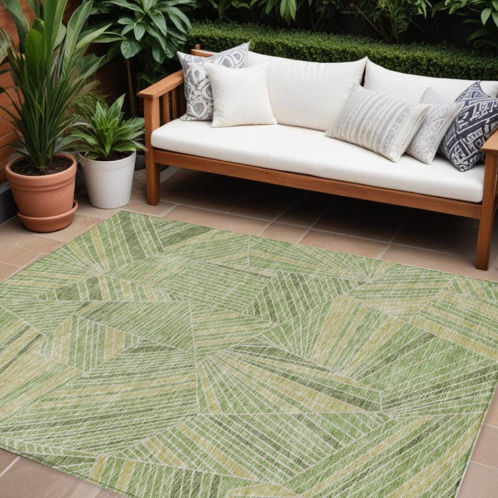 HomeRoots 5' Geometric Washable Indoor Outdoor Area Rug in Green & Olive – Durable, Stylish & Versatile! 10' X 14' 594784