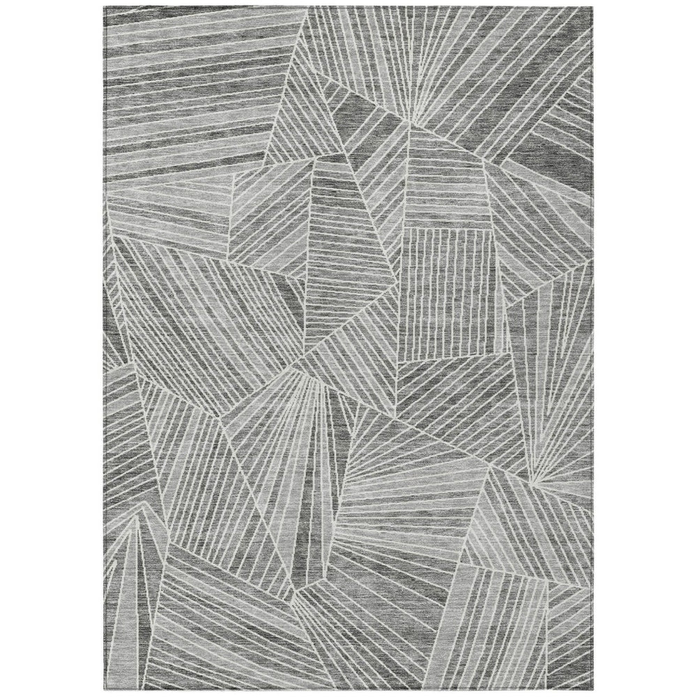 HomeRoots 5' Gray and Ivory Geometric Area Rug – Durable, Washable Design for Indoor and Outdoor Spaces 5' X 8' 594792
