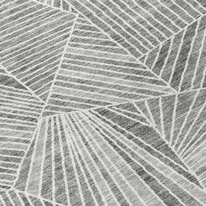 Homeroots 3' Stylish Geometric Beige Brown And Ivory Washable Area Rug For Indoor And Outdoor Spaces 8' Round Polyester 594793