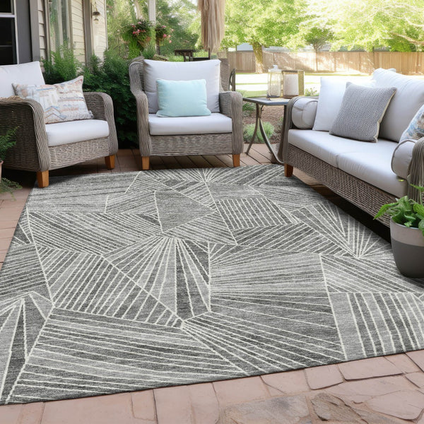 Homeroots 3' Stylish Geometric Beige Brown And Ivory Washable Area Rug For Indoor And Outdoor Spaces 9' X 12' Polyester 594795