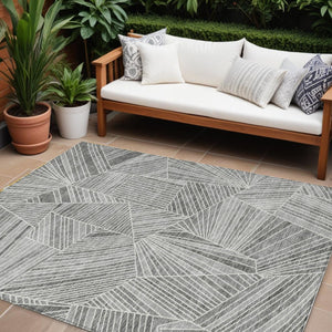 HomeRoots 5' Gray and Ivory Geometric Area Rug – Durable, Washable Design for Indoor and Outdoor Spaces 10' X 14' 594796