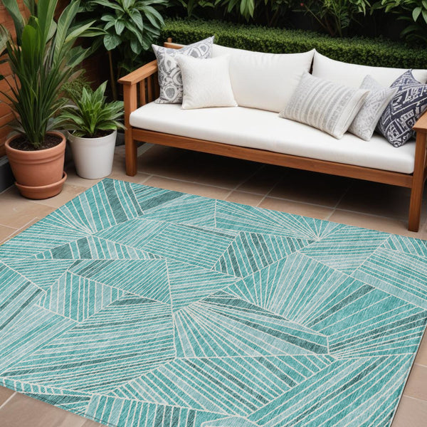 Homeroots 3' Stylish Geometric Beige Brown And Ivory Washable Area Rug For Indoor And Outdoor Spaces 10' X 14' Polyester 594814