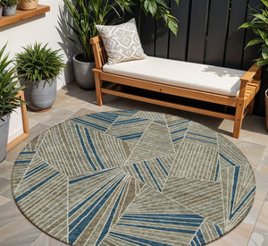 Homeroots 3' Stylish Geometric Beige Brown And Ivory Washable Area Rug For Indoor And Outdoor Spaces 8' Round Polyester 594817