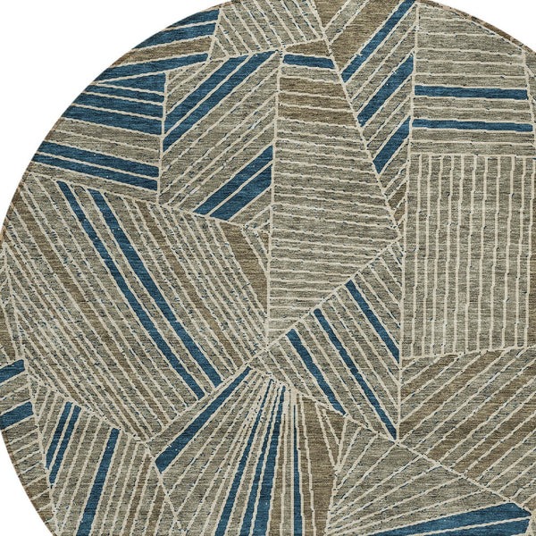 Homeroots 3' Stylish Geometric Beige Brown And Ivory Washable Area Rug For Indoor And Outdoor Spaces 8' Round Polyester 594817