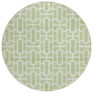 HomeRoots 5' Stylish Artichoke Green and Ivory Geometric Washable Area Rug for Indoor and Outdoor Spaces 8' Round 594823