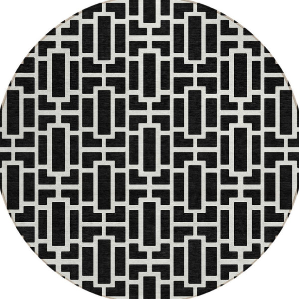 Homeroots 3' Artichoke Green And Ivory Geometric Washable Area Rug For Indoor And Outdoor Spaces 8' Round Polyester 594835