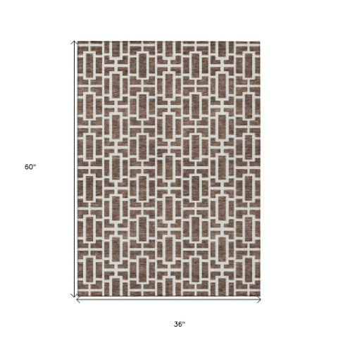 Homeroots 3' Artichoke Green And Ivory Geometric Washable Area Rug For Indoor And Outdoor Spaces 3' X 5' Polyester 594839