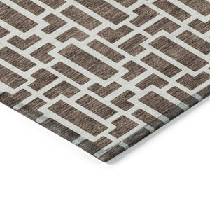 Homeroots 3' Artichoke Green And Ivory Geometric Washable Area Rug For Indoor And Outdoor Spaces 9' X 12' Polyester 594843