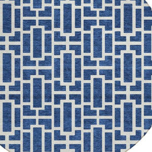 Homeroots 3' Artichoke Green And Ivory Geometric Washable Area Rug For Indoor And Outdoor Spaces 8' Round Polyester 594859