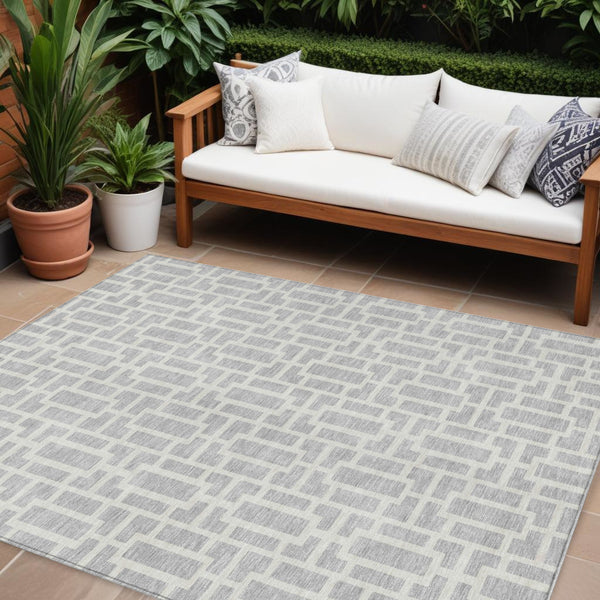Homeroots 3' Artichoke Green And Ivory Geometric Washable Area Rug For Indoor And Outdoor Spaces 8' X 10' Polyester 594872