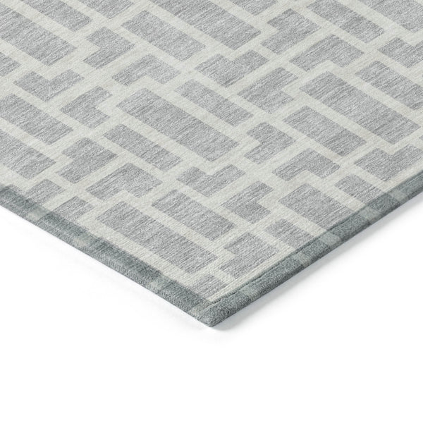 Homeroots 3' Artichoke Green And Ivory Geometric Washable Area Rug For Indoor And Outdoor Spaces 9' X 12' Polyester 594873