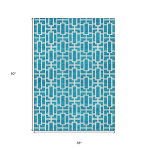 Homeroots 3' Artichoke Green And Ivory Geometric Washable Area Rug For Indoor And Outdoor Spaces 3' X 5' Polyester 594875