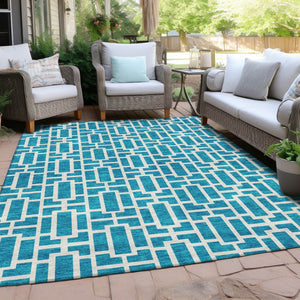 Homeroots 3' Artichoke Green And Ivory Geometric Washable Area Rug For Indoor And Outdoor Spaces 3' X 5' Polyester 594875