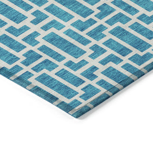 Homeroots 3' Artichoke Green And Ivory Geometric Washable Area Rug For Indoor And Outdoor Spaces 3' X 5' Polyester 594875