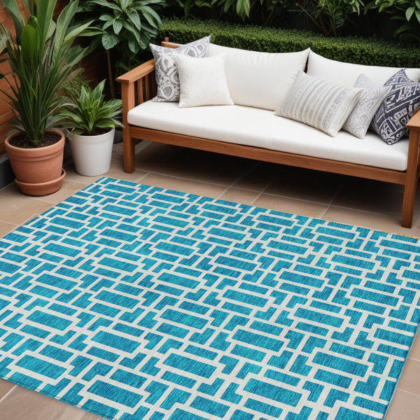 Homeroots 3' Artichoke Green And Ivory Geometric Washable Area Rug For Indoor And Outdoor Spaces 9' X 12' Polyester 594879